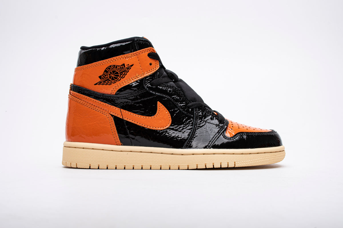 Jordan 1 Retro High Shattered Backboard 3.0 555088-028