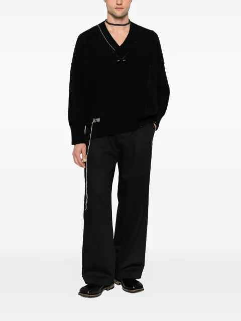 Isabel Benenato V-neck distressed sweater