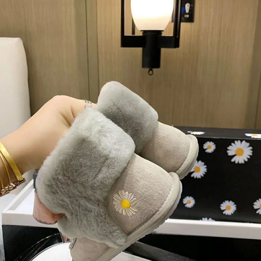 Daisy Chain Ribbon Snow Boot — Grey | New Arrival | In Stock