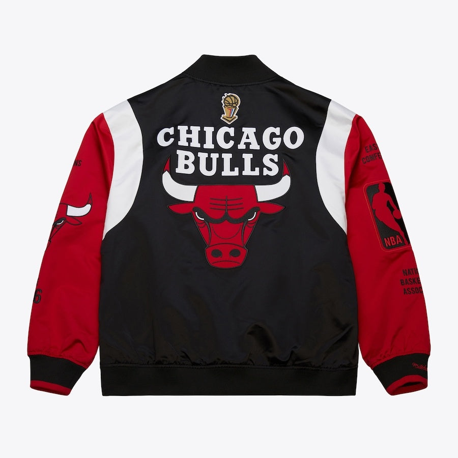 M&N Chicago Bulls Team Origins Satin Jacket