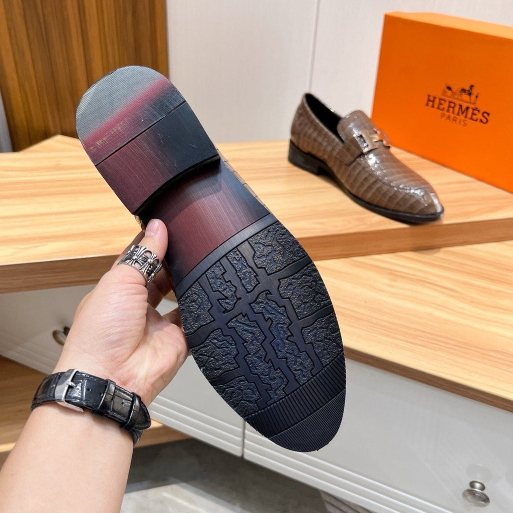 Hermès Brown Textured Loafers