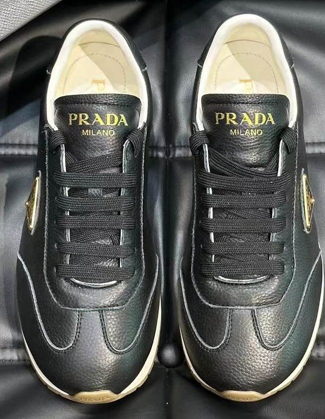 Prada Men's Black Low-Top Logo Sneakers