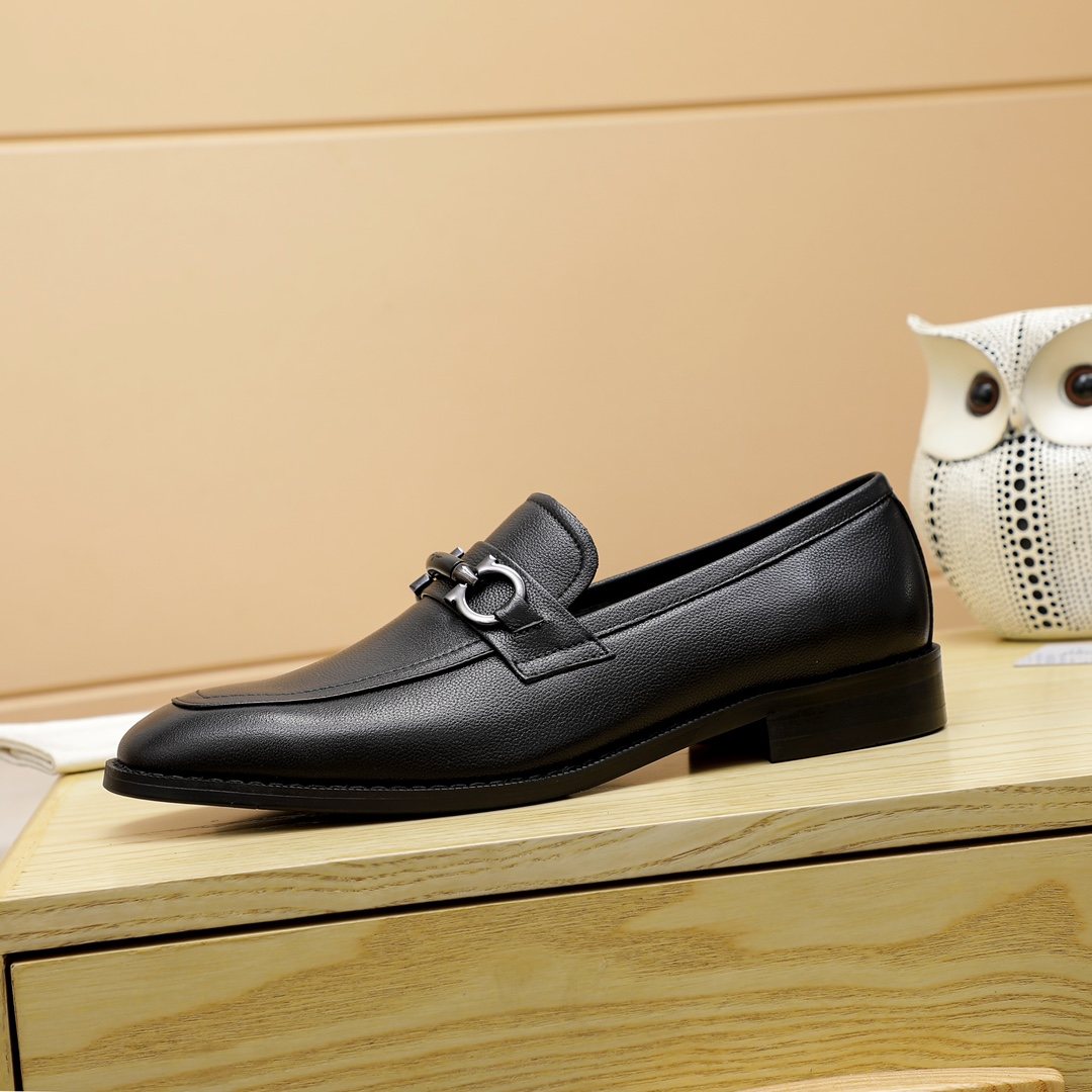 Salvatore Ferragamo Men's Black Buckle Loafers - Rubber Outsole