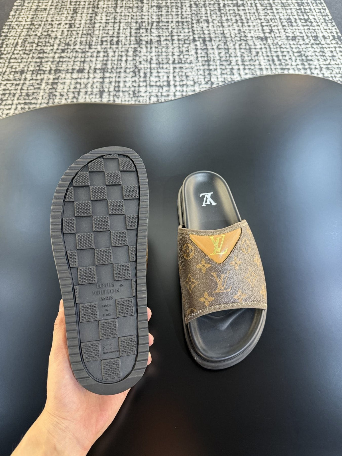 Louis Vuitton Monogram V Slide Sandals