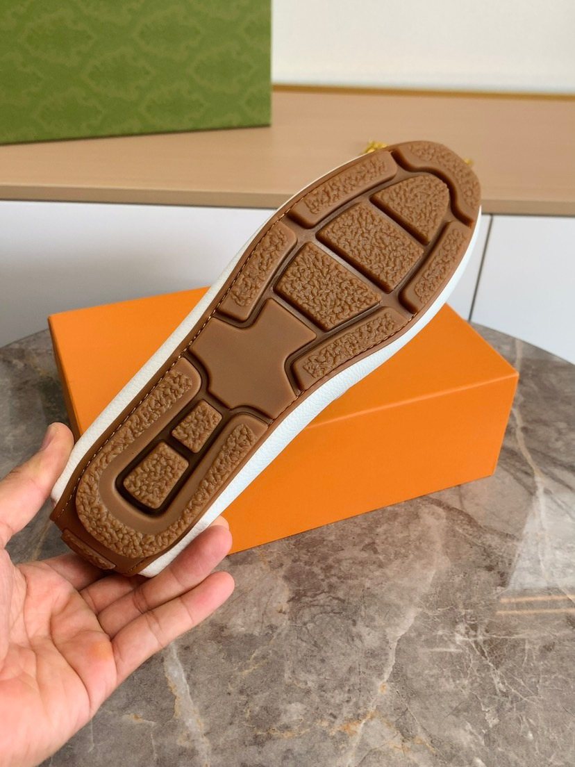 Men's Textured Ornament Loafers