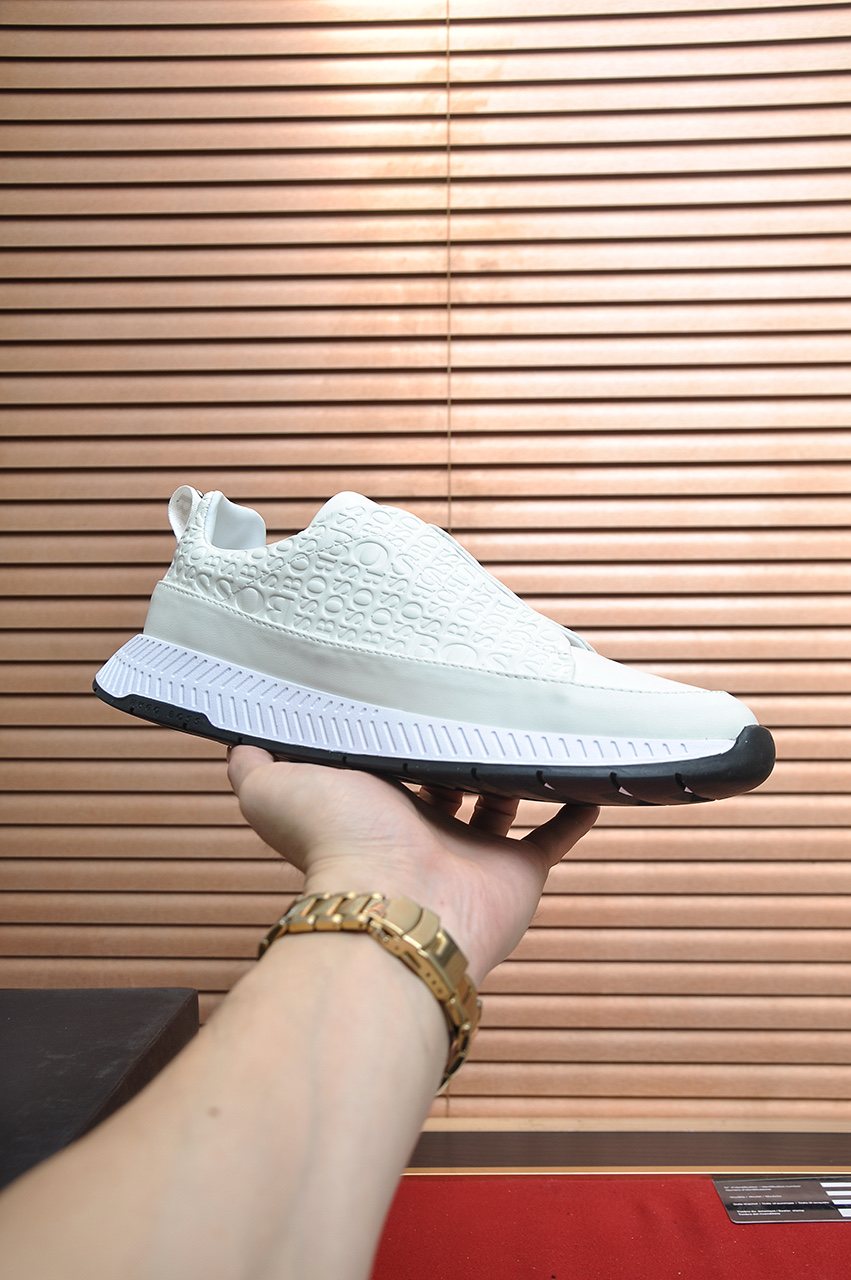 Hugo Boss Textured Low-Top Sneakers