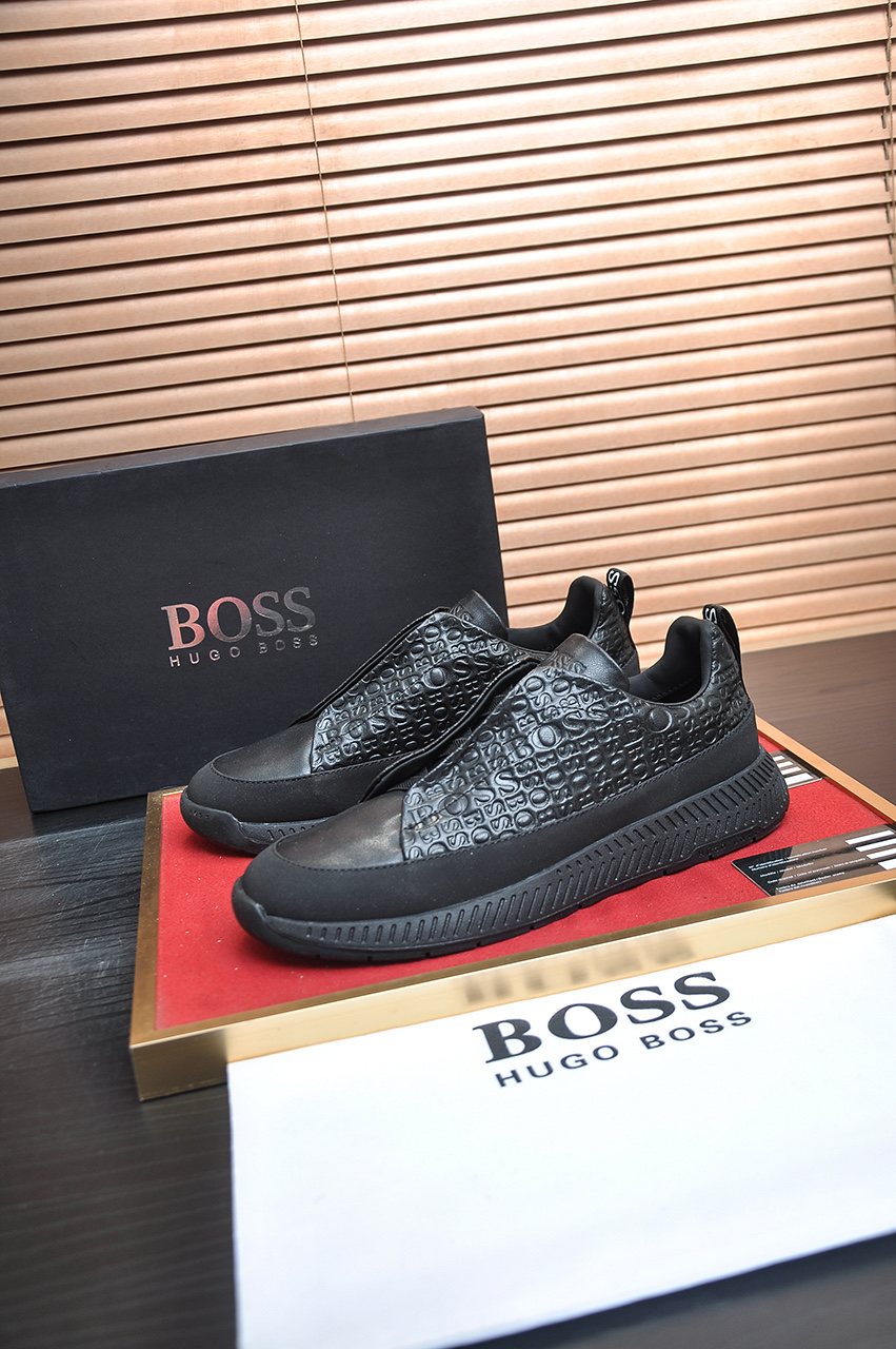 Hugo Boss Textured Low-Top Sneakers
