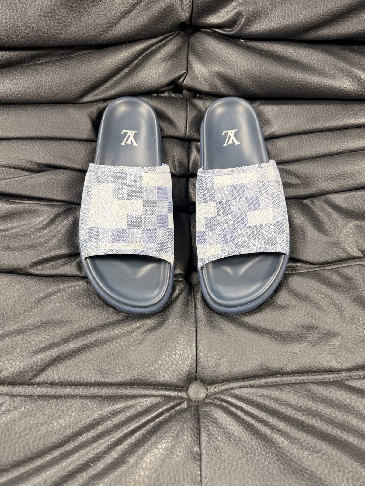 Louis Vuitton Checkerboard Slide Sandals - Single Wide Checkerboard Strap