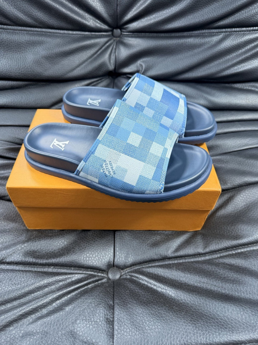 Louis Vuitton Checkerboard Slide Sandals - Single Wide Checkerboard Strap