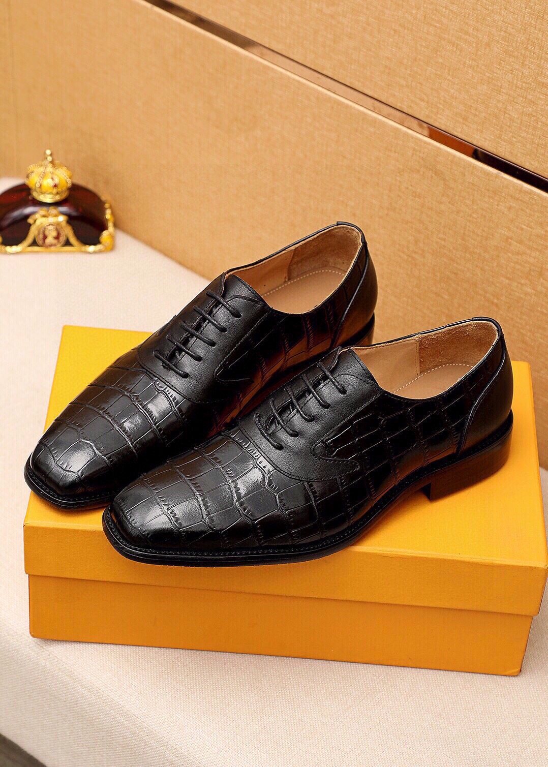 Louis Vuitton Crocodile-Embossed Lace-Up Dress Shoes