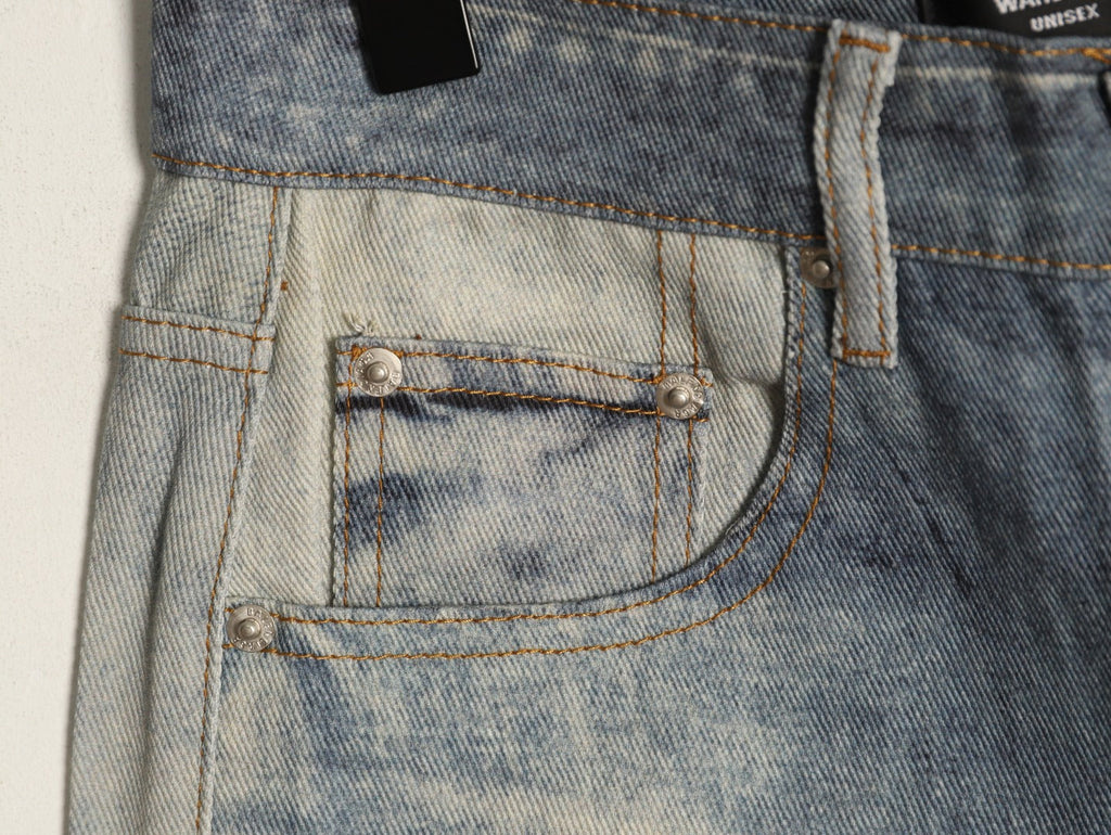 Balenciaga Washed-Look Relaxed Wide-Leg Jeans - Light Gray